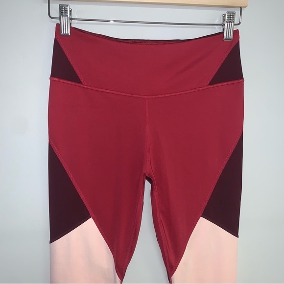 Nike Leggings Size Medium Pink Red Maroon Contour Dri-FIT 7/8 Length Mid-rise - Picture 3 of 10
